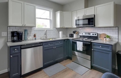 Columbus Villa | Explore Sheldon Blue: Renovated 3BR Unit with Great Amenities