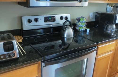 Bethel Condo | Top-Rated 3BR Eden Ridge: Ideal for Bethel & Sunday River