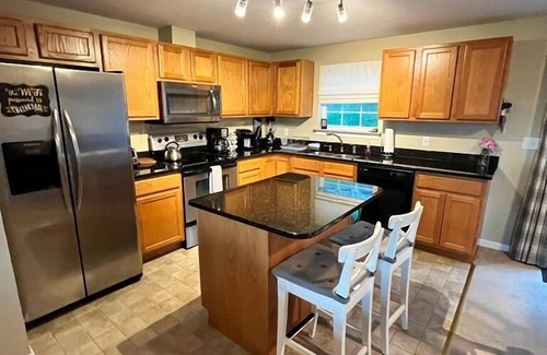 Bethel Condo | Top-Rated 3BR Eden Ridge: Ideal for Bethel & Sunday River