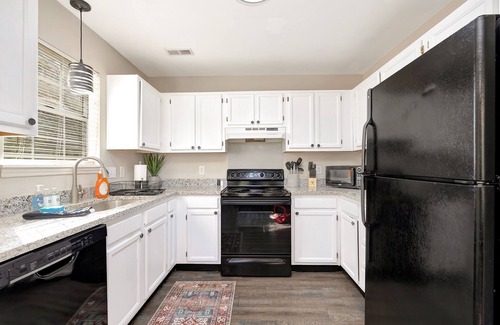 Charlotte House | Comfortable 3BR Home Near Airport & Carowinds for Families