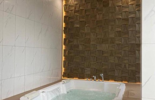 Bumi Serpong Damai Apartment | Ideal 3BR Apartment at Skyhouse BSD Near Aeon Mall