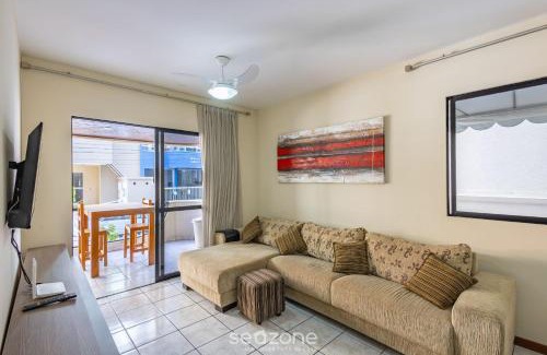 Centro Apartment | Cozy Apto with BBQ, Just 50m from Itapema Beach