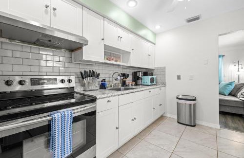 St. Petersburg - Clearwater House | Cozy 3BR Retreat with Fire Pit & Backyard Near St Pete