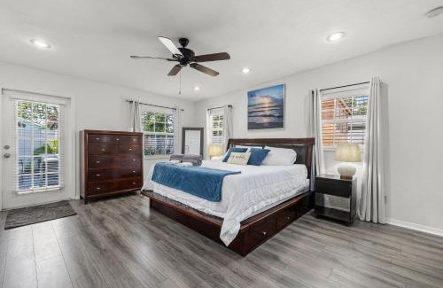 St. Petersburg - Clearwater House | Cozy 3BR Retreat with Fire Pit & Backyard Near St Pete