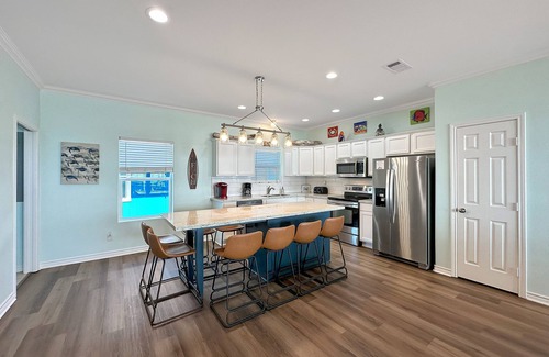 Port Bolivar House | Oceanfront Bliss at SeaDreams: 3 BR with Gourmet Kitchen