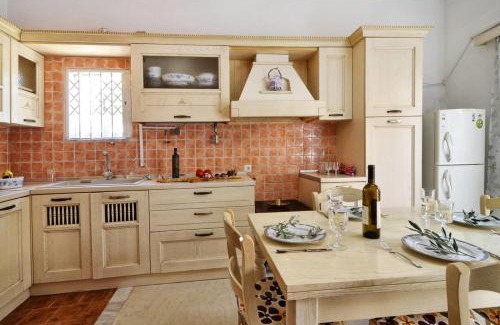 Corfu Apartment | Immaculate 3BR Apartment Near Corfu Town with Great Amenities