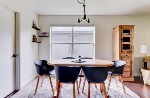 Austin House | 3BR family home with backyard