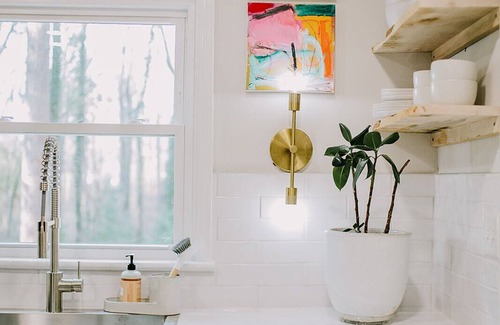 Elon House | Guest Rated 10/10: Family-Friendly Bungalow in Elon, NC