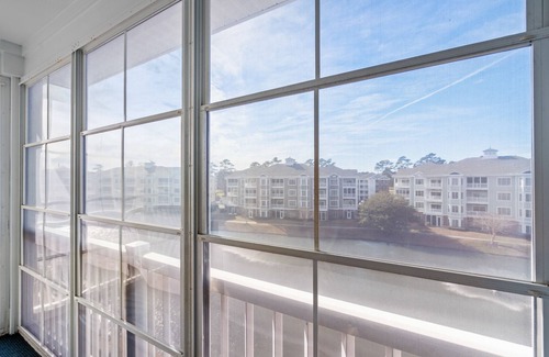 Central Myrtle Beach Condo | Golf and Beach Condo: Pool, Spa & Family-Friendly Fun