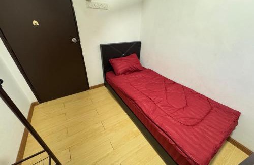 Batu Pahat House | Budget-Friendly 3BR House Near Toll Yong Peng, Family Welcome