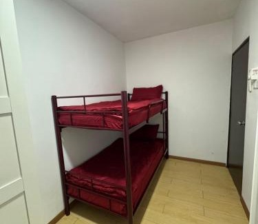 Batu Pahat House | Budget-Friendly 3BR House Near Toll Yong Peng, Family Welcome
