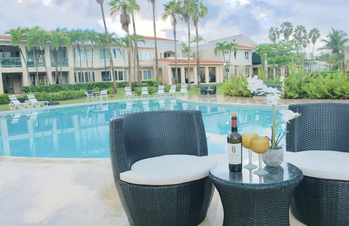 Cerro Gordo Villa | Oceanfront Villa de Palma: Pools, Tennis & Pet Friendly