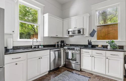 University Hill House | Relaxing 3BR Retreat on University Hill, Pet Friendly Stay