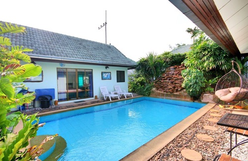 Nong Prue Villa | Welcoming 3BR Pool Villa in Russia, Perfect for Families