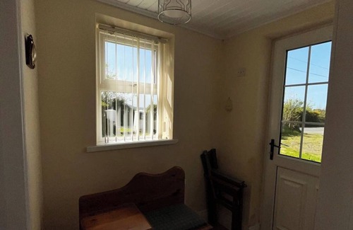Falcarragh Cottage | Cozy 3-Bed Cottage with Ocean and Mountain Views