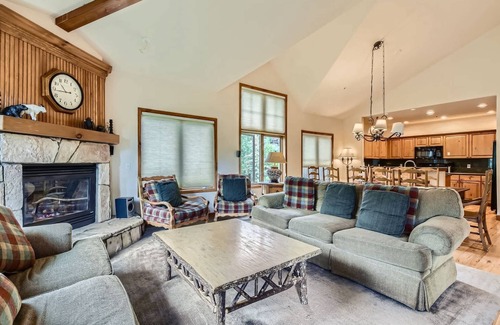 Four O'Clock Condo | 3BR Ski In Penthouse, Steps to Snowflake Lift!