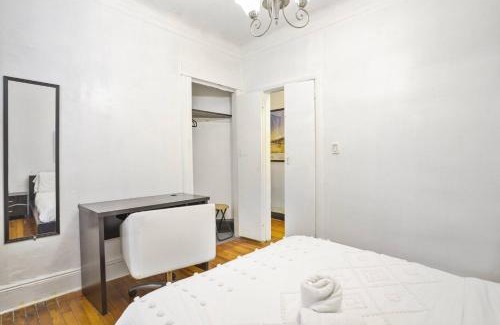 West New York Apartment | Bright 3BR Skyline Apartment in Vibrant District - Pet Friendly