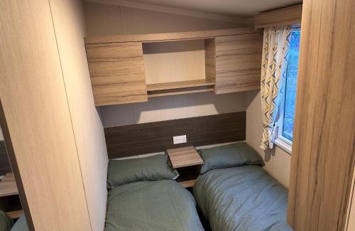 Skegness House | 3BR-Sleeps6-Parking-Pool-NearBeach&Skegness