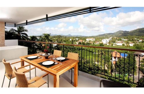 Cherngtalay Apartment | Elegant 3BR Suite with Pool Access at Surin Beach