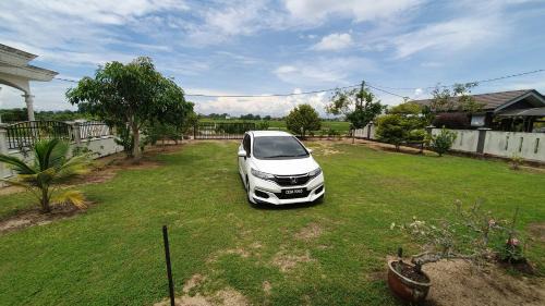 Kampung Kubang Tangga House | Rated 9.1/10: Family-Friendly 3H Rest House Homestay