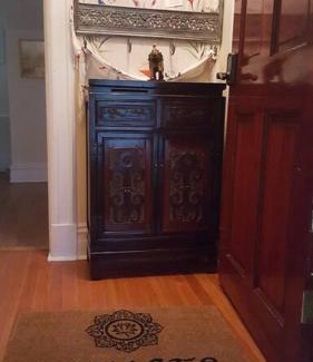 Montclair Apartment | Cozy Unique 3rd Floor Apartment - Pet & Child Friendly