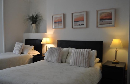 Aberdeen West End House | Exceptional Stay at 3rd House: Guest Rated 10/10