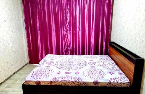 Kostanay Apartment | Cozy 4-Room Apartment in Center near TSUM - Pet Friendly