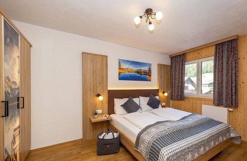 Russbach am Pass Gschuett Apartment | Family Suite PH at Dachsteinresort: Pet-Friendly Getaway