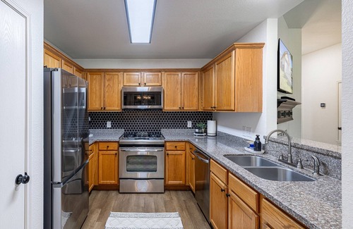 Wellborn House | 4.8 miles to Kyle Field, with game room!