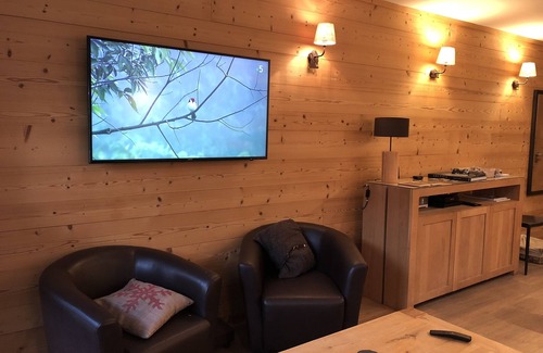 Val Claret Apartment | Premier 4* Apartment at the Slopes with Amazing Amenities