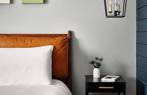 East Hampton North Hotel | Discover the Atlantic King Suite at Journey East Hampton