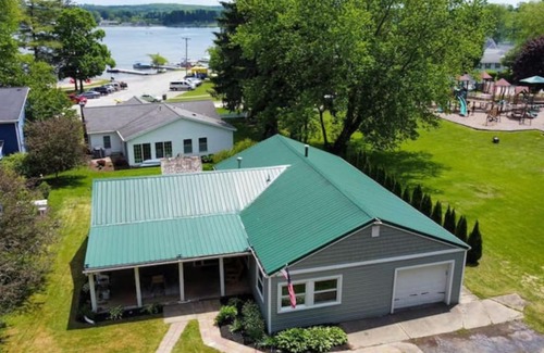 Edinboro House | Cozy Cottage with Edinboro Lake Views and Pet-Friendly Options