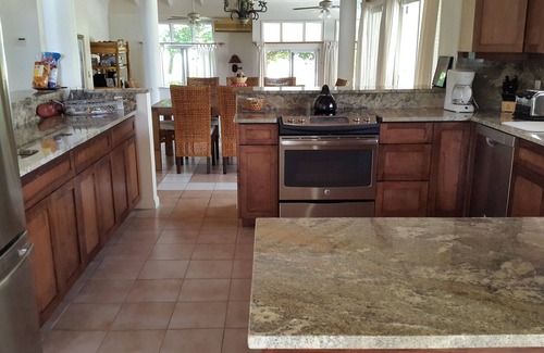 Ocean Point Villa | Beachfront Villa with Pool & Ocean Views at Sapodilla Bay