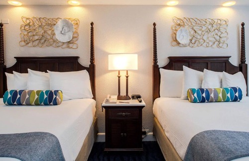 St. Pete Beach Hotel | Beach View Rooms with Balconies for Your Coastal Escape