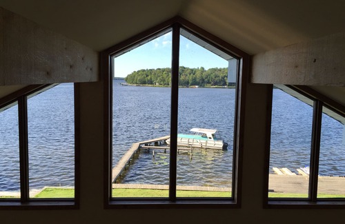 Ludington House | Experience Four Seasons of Fun with Ocean Views and Spa!