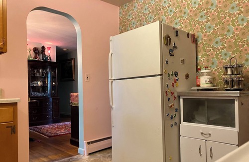 Williamsport House | Stylish Mid-Century Home Near Lamade Stadium with Spa
