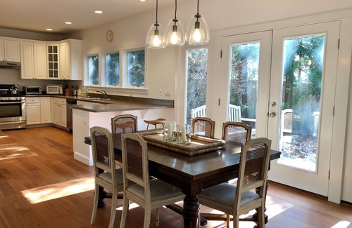 East Hampton North House | Ideal East Hampton Home for Friends & Family Gatherings