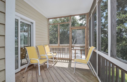 Brigands' Bay House | Beautiful 4-Bed Canal Front Retreat in Frisco, Rated 10/10