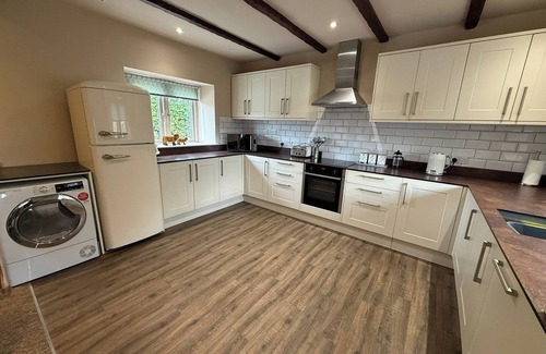 Shoscombe Cottage | Top-Rated Tuckers Grave Inn Near Bath with Breakfast