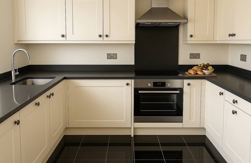 Maidenhead House | 4-Bed Home in Maidenhead