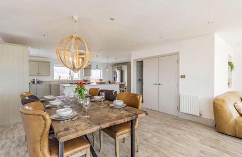 Blyth House | Family-Friendly 4-Bed Retreat in Blyth