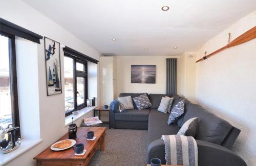 Brixham House | Family-Friendly 4 Bed Retreat in Brixham for Everyone