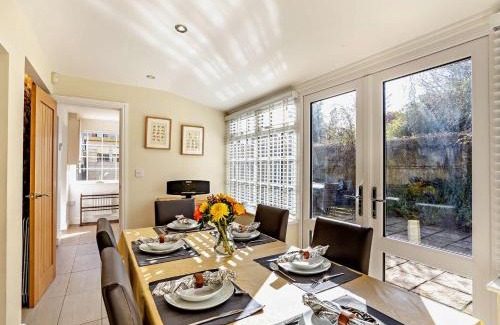 Docking House | Family-Friendly 4 Bed Accommodation in Docking