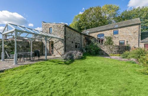 Hope Valley House | 4 Bed in Hope oc-w33409
