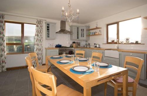 Lecamy House | 4 Bed in Moville oc-ii14960