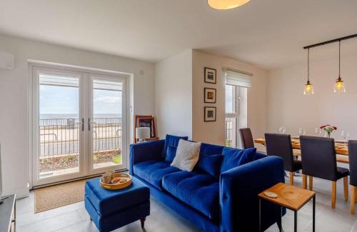 Whitley Bay House | Spacious 4-Bed Retreat in Whitley Bay for Families