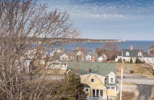 York Beach House | Spacious Family Retreat with Hot Tub Near Short Sands Beach