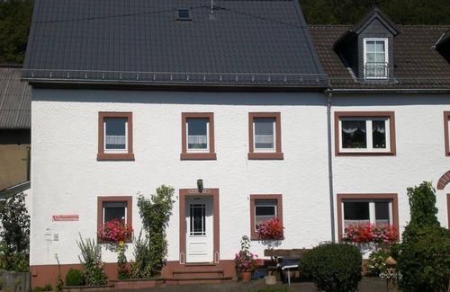 Loogh Apartment | 4-bed vacation apartment "Igelheim" - Ferienhof An der Lay