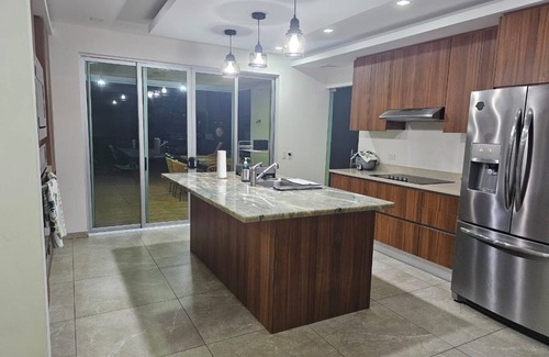 Canton Parrita House | 4-bedroom house in delightful Parrita Playa Bandera Puntarenas with WiFi, AC