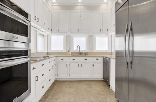 Little Torch Key House | Inviting 4 Bedroom Water View Home with Pool & Breakfast